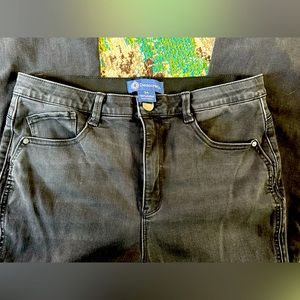 Democracy jeans black denim!